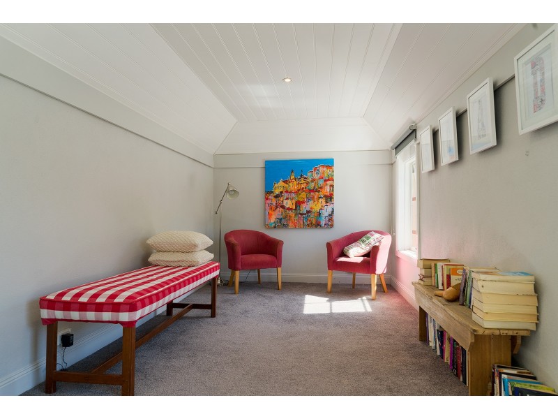 31 Fryers Street, Guildford VIC 3451