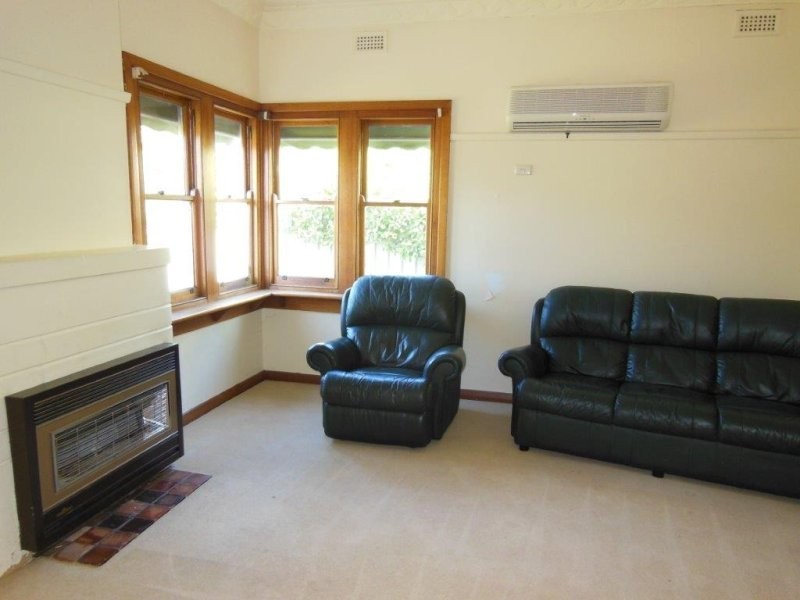 90 Forest Street, Castlemaine VIC 3450