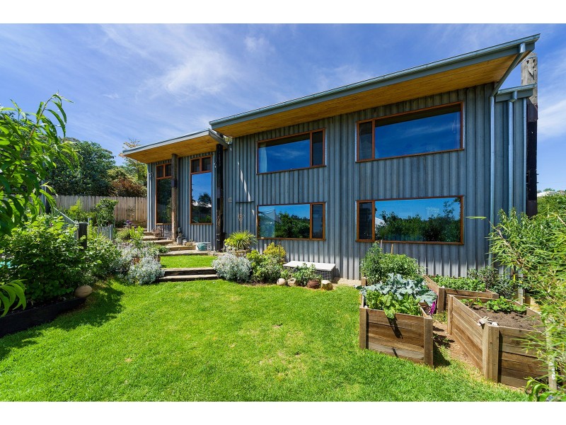 64a Doveton Street, Castlemaine VIC 3450