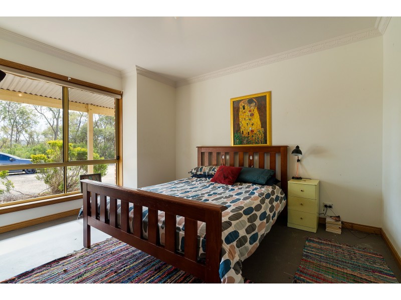 4 Greens Road, Campbells Creek VIC 3451