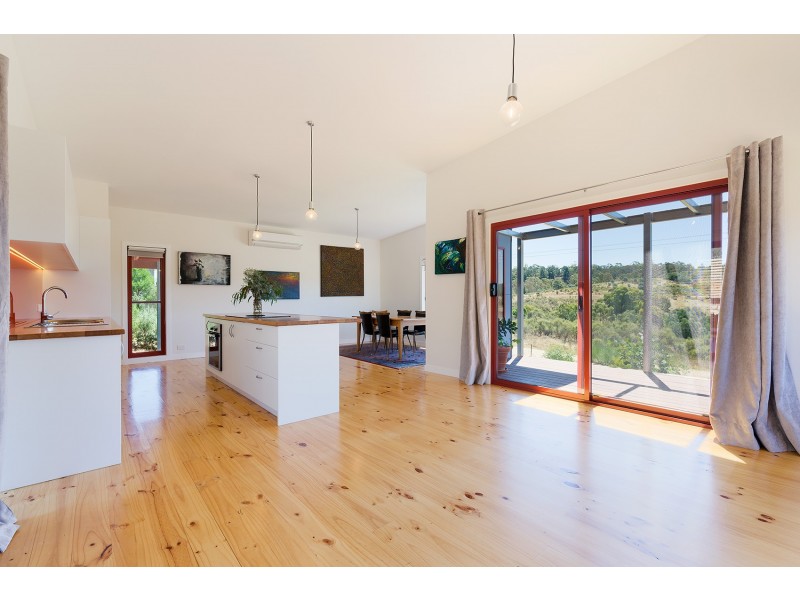 20 Montgomery Street, Castlemaine VIC 3450