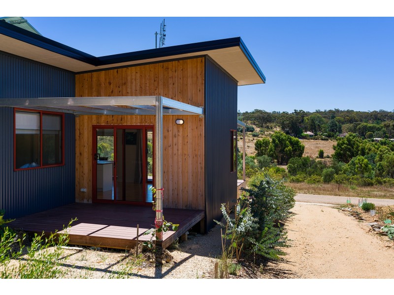 20 Montgomery Street, Castlemaine VIC 3450