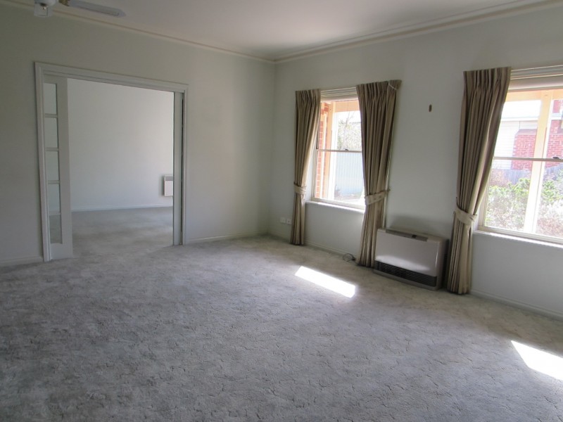 2/268 Barker Street, Castlemaine VIC 3450