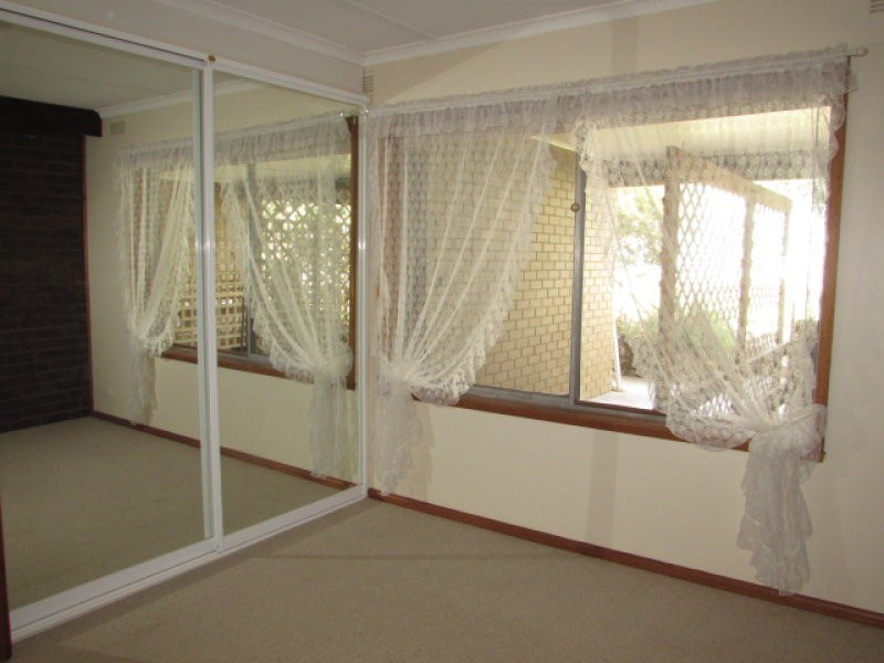 2/66 Berkeley Street, Castlemaine VIC 3450