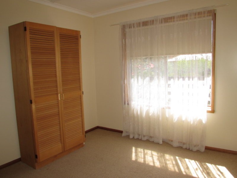 2/66 Berkeley Street, Castlemaine VIC 3450