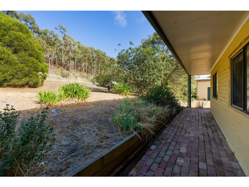 57-59 Reef Street, Maldon VIC 3463