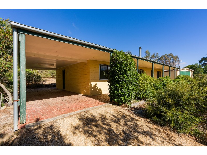 57-59 Reef Street, Maldon VIC 3463