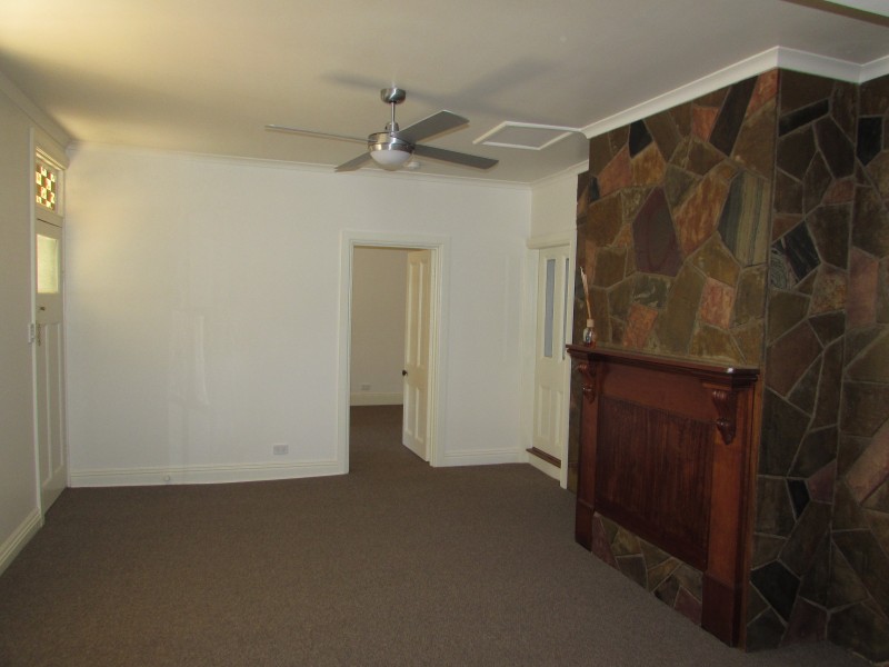 113 Main Road, Campbells Creek VIC 3451