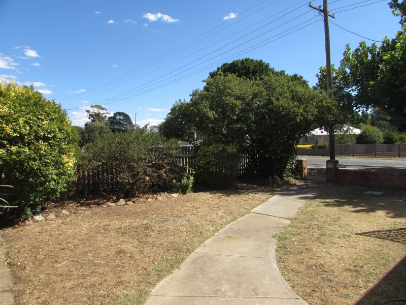 113 Main Road, Campbells Creek VIC 3451