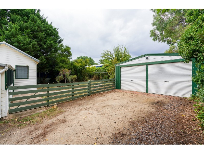 19 Elizabeth Street, Castlemaine VIC 3450