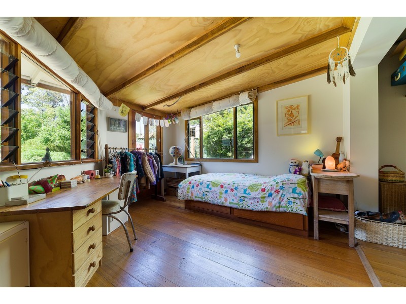 18 Adams Street, Castlemaine VIC 3450