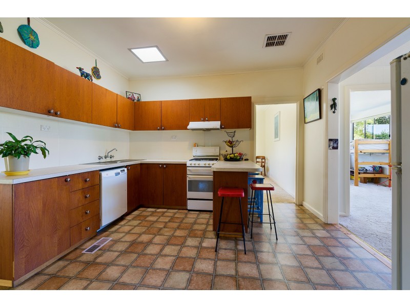 23  Landseer Street, Castlemaine VIC 3450