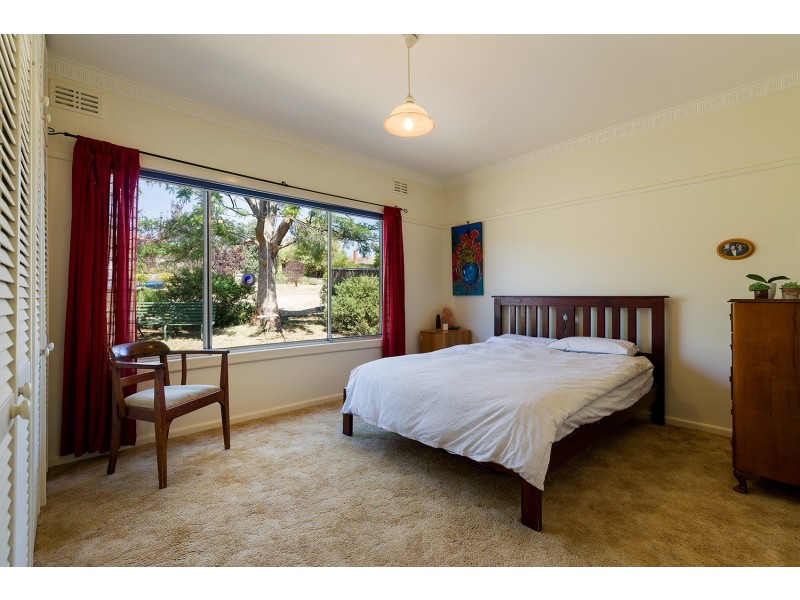 23  Landseer Street, Castlemaine VIC 3450