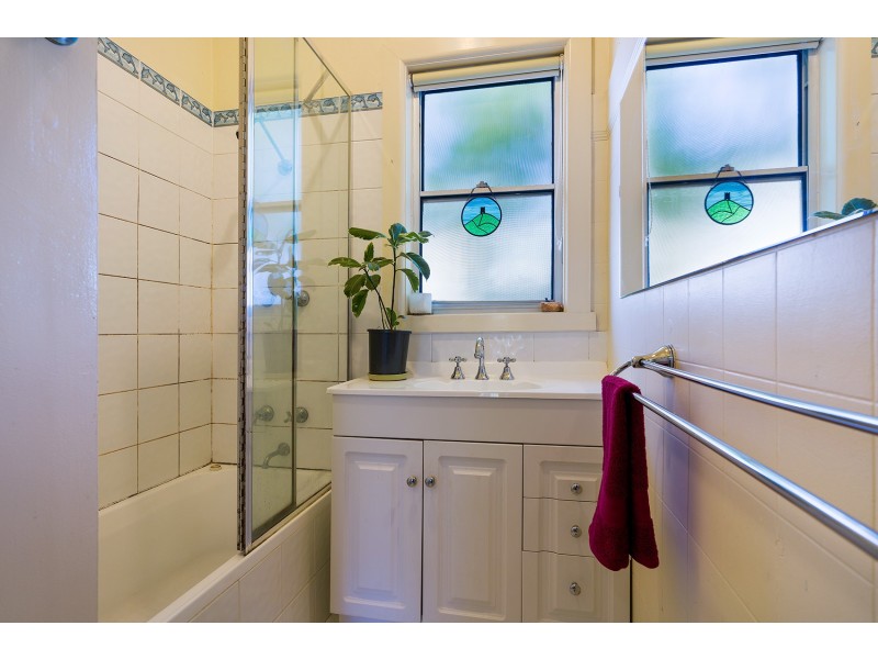 23  Landseer Street, Castlemaine VIC 3450