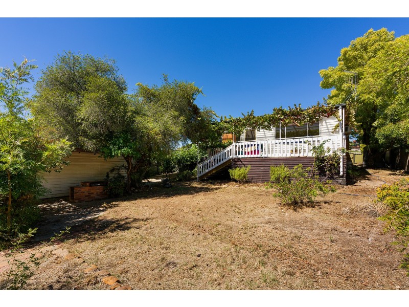 23  Landseer Street, Castlemaine VIC 3450