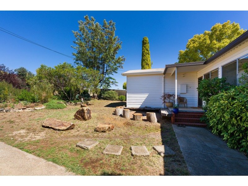 23  Landseer Street, Castlemaine VIC 3450