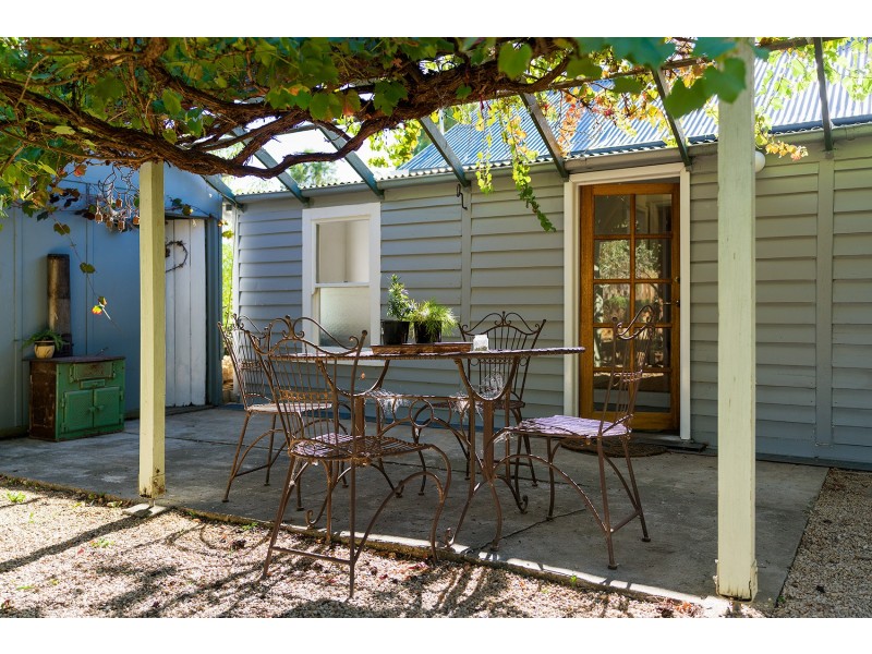 26 Steele Street, Chewton VIC 3451