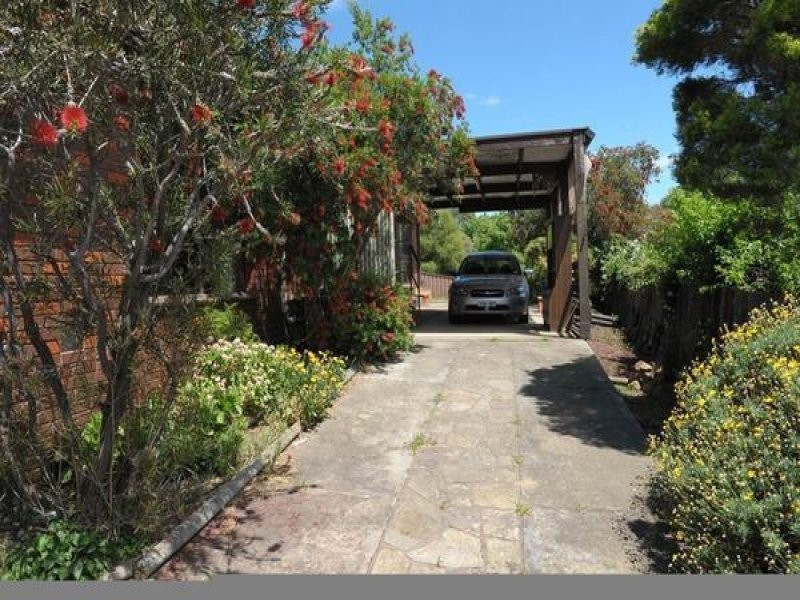 78 Bowden Street, Castlemaine VIC 3450