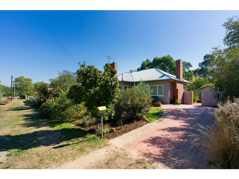 43 Berkeley Street, Castlemaine VIC 3450