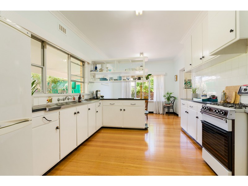 12 Gainsborough Street, Castlemaine VIC 3450