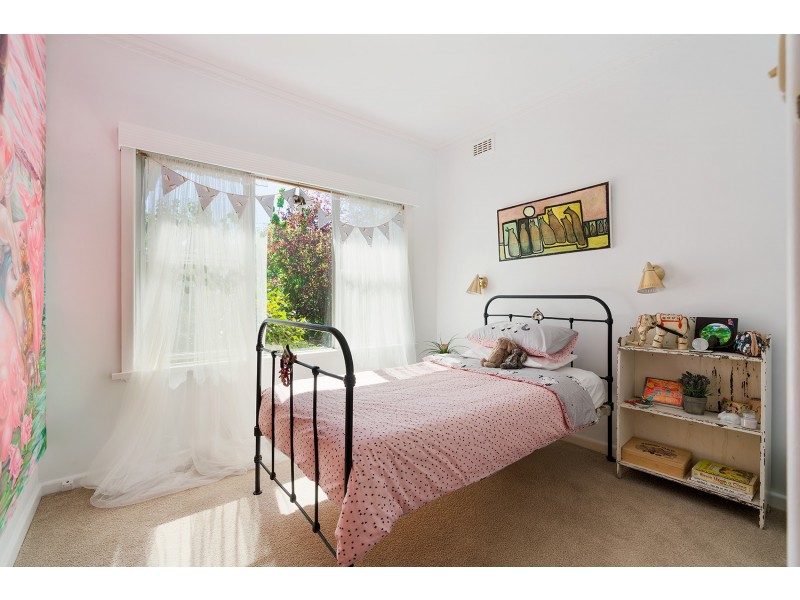 12 Gainsborough Street, Castlemaine VIC 3450