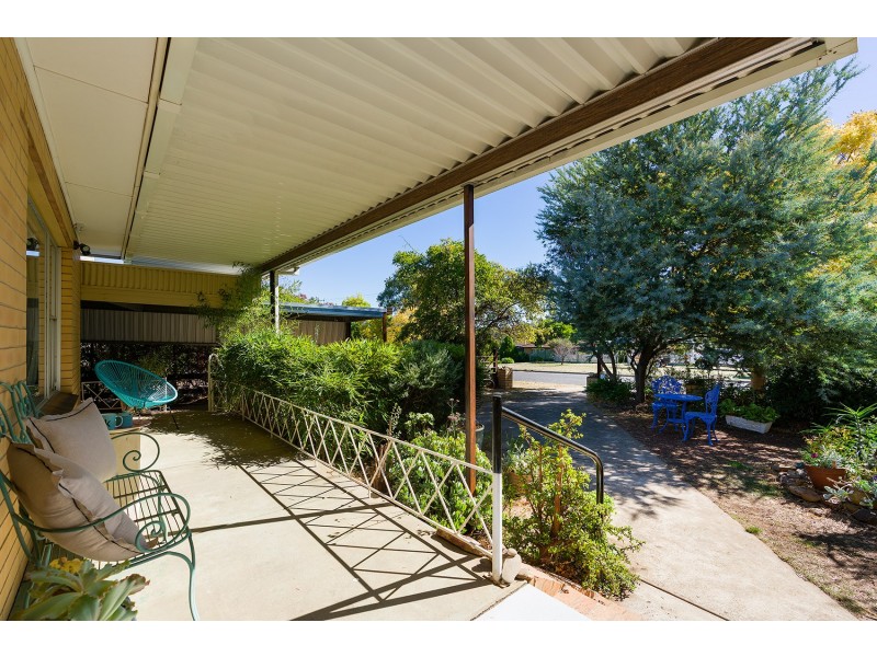 12 Gainsborough Street, Castlemaine VIC 3450