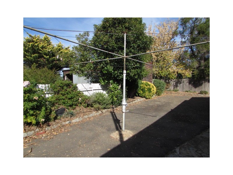 4 Maclise Street, Castlemaine VIC 3450