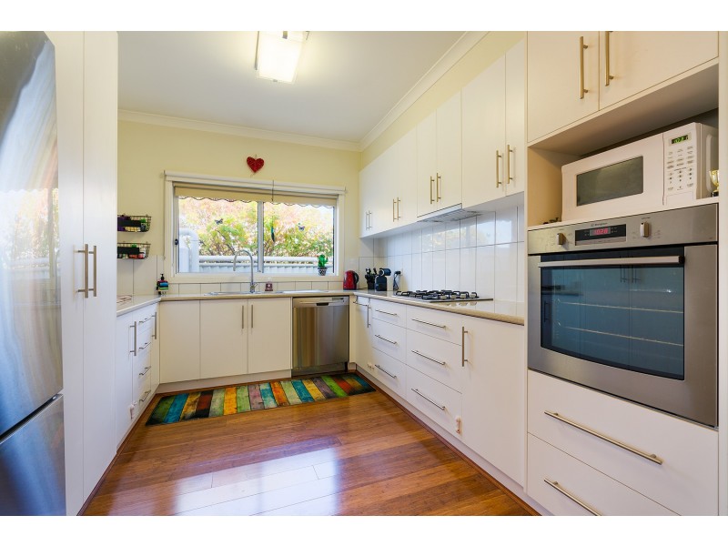39 Midland Highway, Campbells Creek VIC 3451
