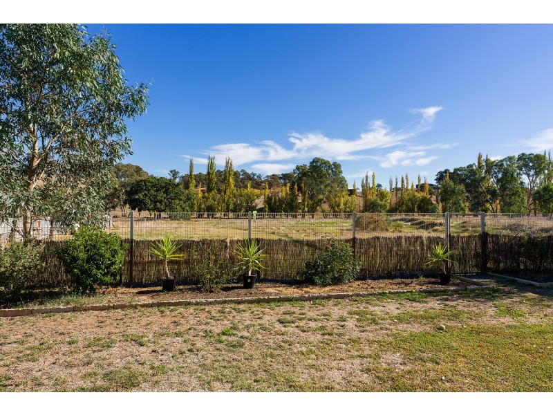 39 Midland Highway, Campbells Creek VIC 3451