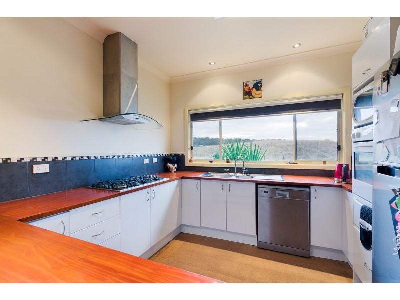 93 Fryes Road, Elphinstone VIC 3448