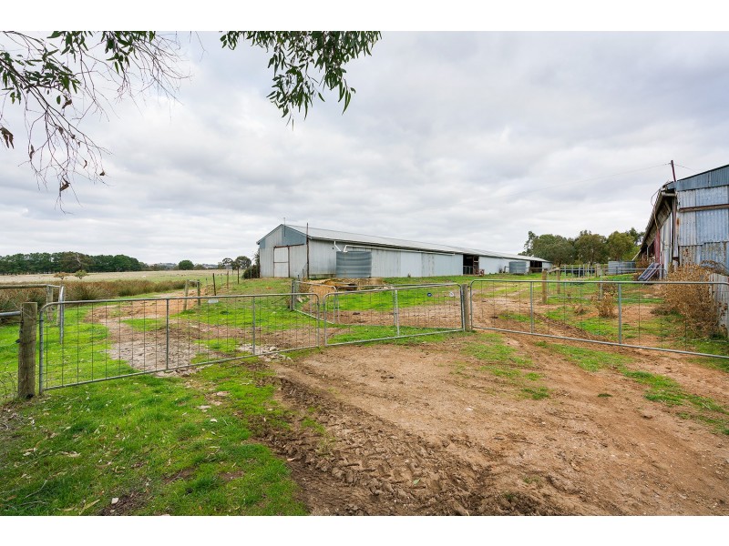 93 Fryes Road, Elphinstone VIC 3448