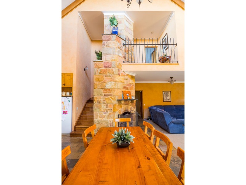 949 Newstead-Guildford Road, Guildford VIC 3451