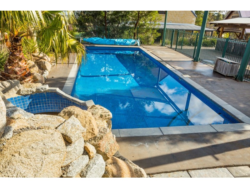 949 Newstead-Guildford Road, Guildford VIC 3451