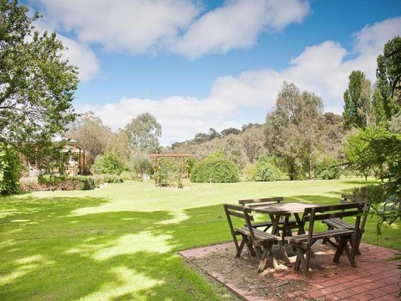 8673 Midland Highway, Barkers Creek VIC 3451
