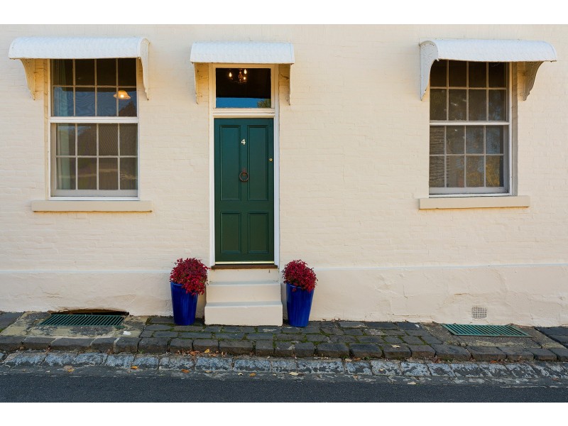 4 Lyttleton Avenue, Castlemaine VIC 3450
