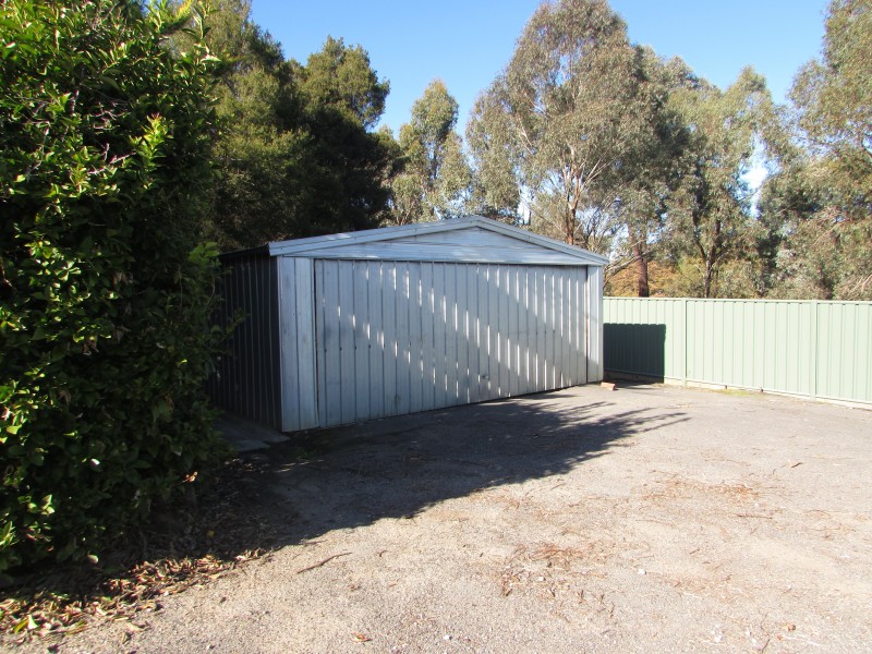 21 Ray Street, Castlemaine VIC 3450