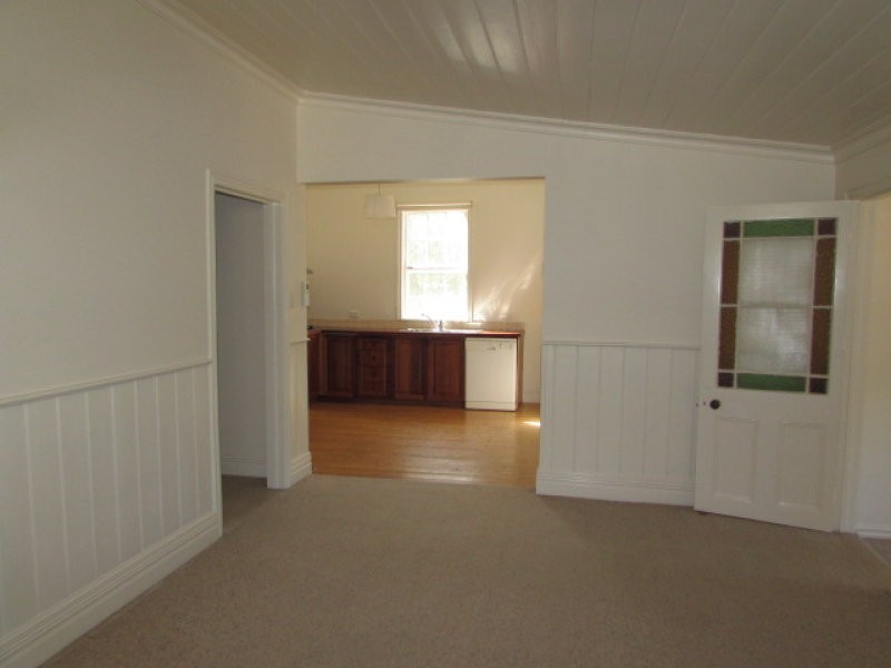 86 Lyttleton Street, Castlemaine VIC 3450