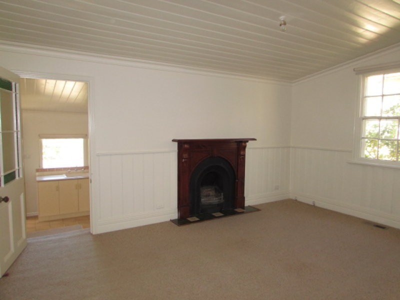 86 Lyttleton Street, Castlemaine VIC 3450