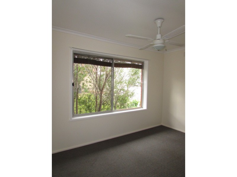 16 Richards Road, Castlemaine VIC 3450