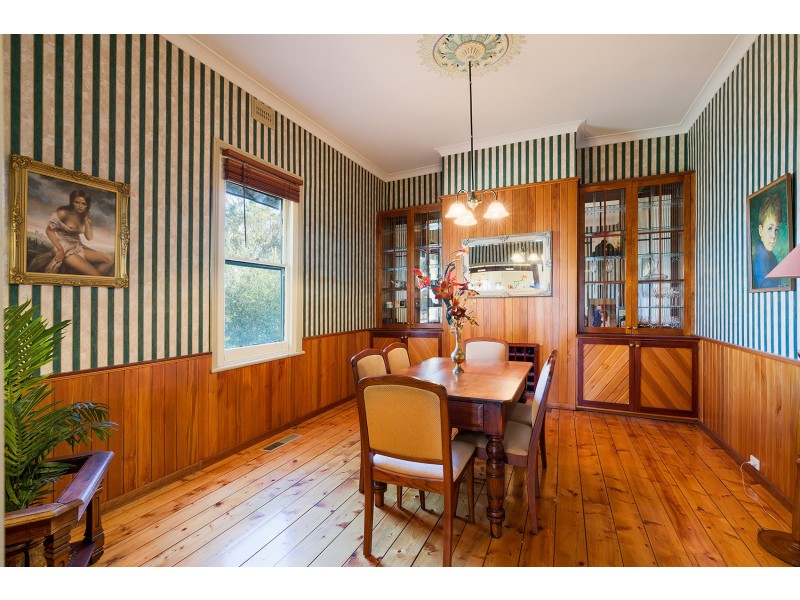 24 Parker Street, Castlemaine VIC 3450