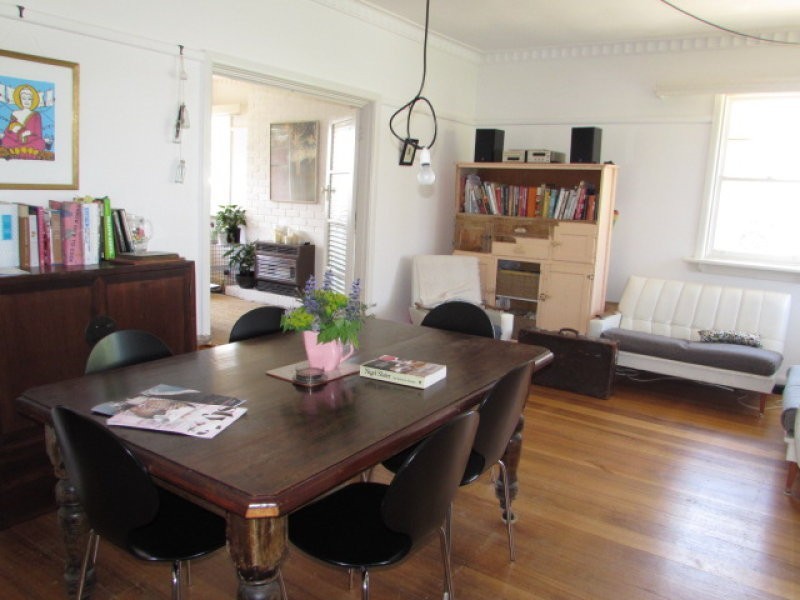 2/14 Yeats Street, Castlemaine VIC 3450