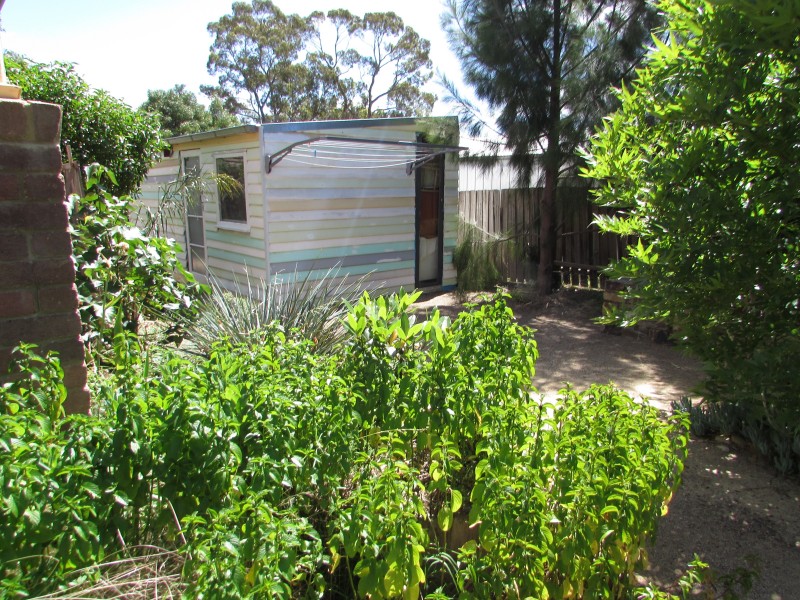 2/14 Yeats Street, Castlemaine VIC 3450