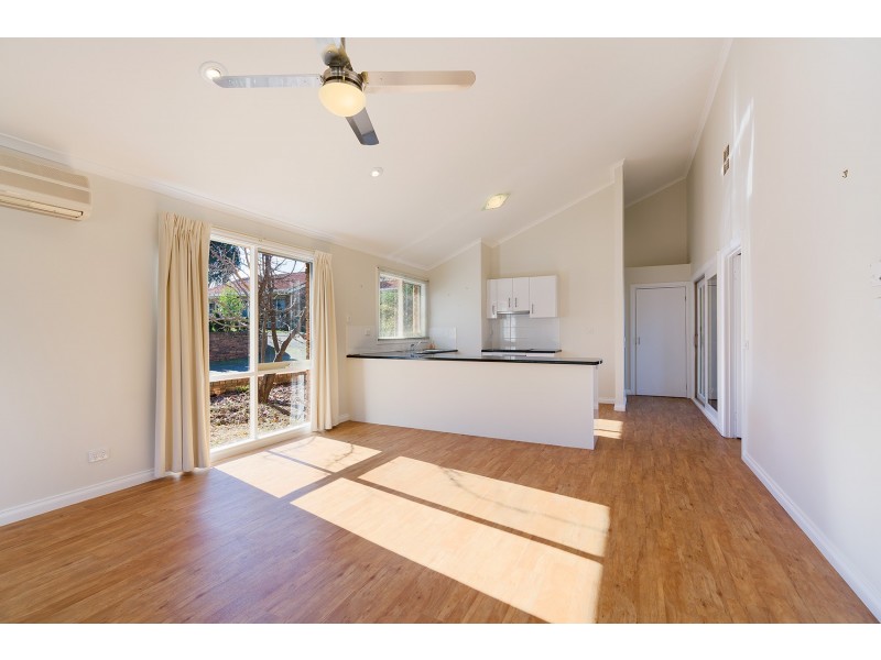 4/6 Maltby Drive, Castlemaine VIC 3450