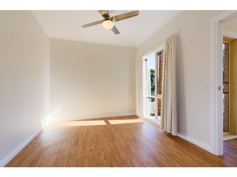 4/6 Maltby Drive, Castlemaine VIC 3450