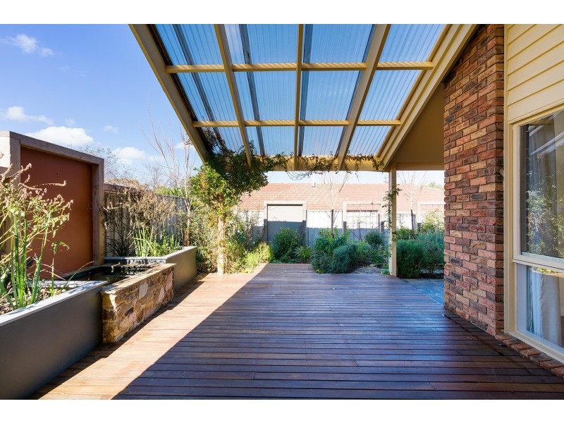 4/6 Maltby Drive, Castlemaine VIC 3450