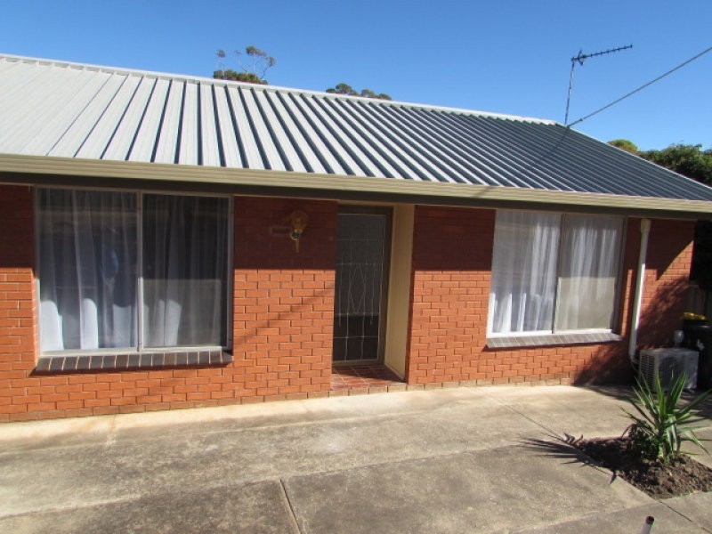 4/67 Bull Street, Castlemaine VIC 3450