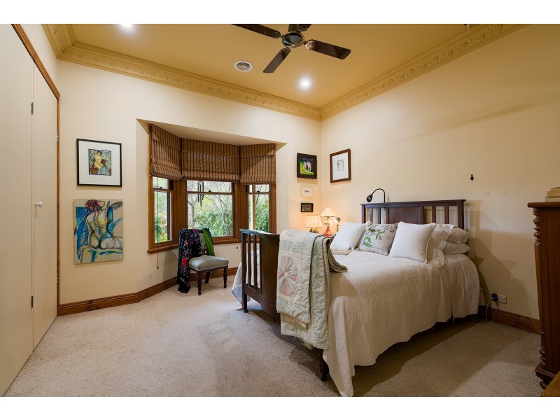 101 Diamond Gully Road, Mckenzie Hill VIC 3451