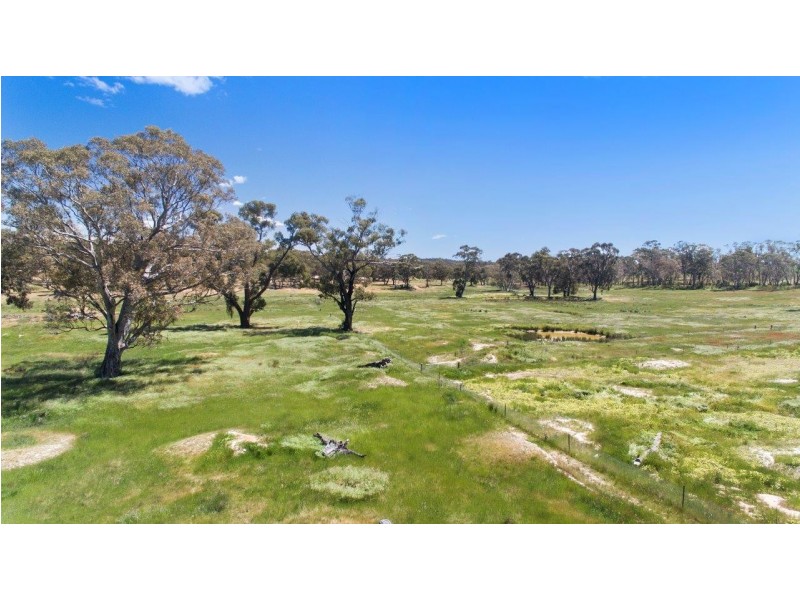 Cnr Claypit Road and Strangways School Road, Strangways VIC 3461