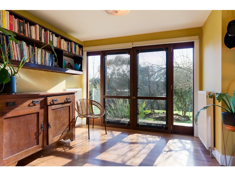 13 Farrell Avenue, Castlemaine VIC 3450