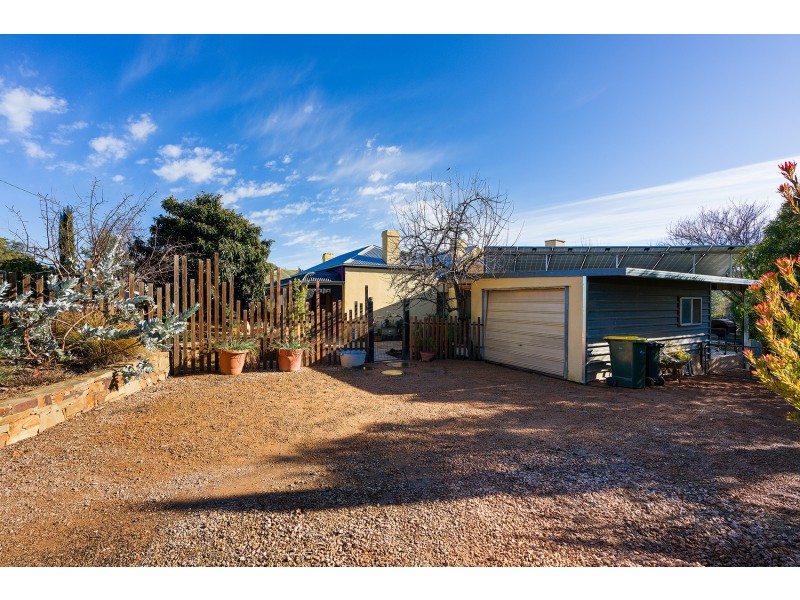 13 Farrell Avenue, Castlemaine VIC 3450